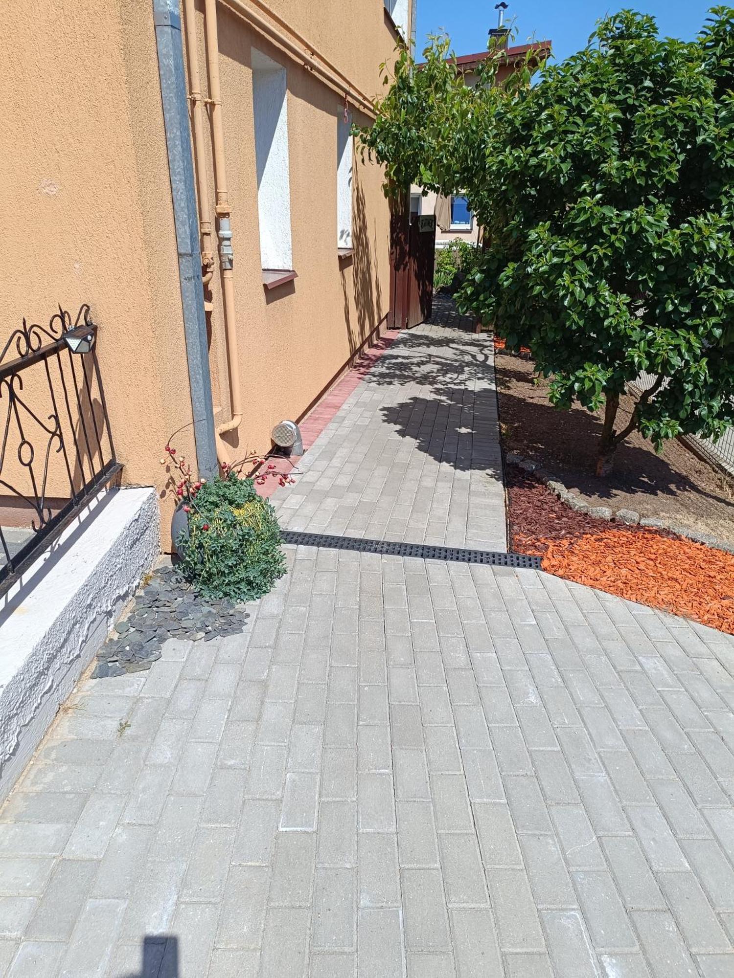 Namelis Uzdarame Kieme Šiauliai Exterior foto